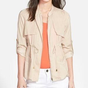 Vince Camuto White Lightweight Jacket